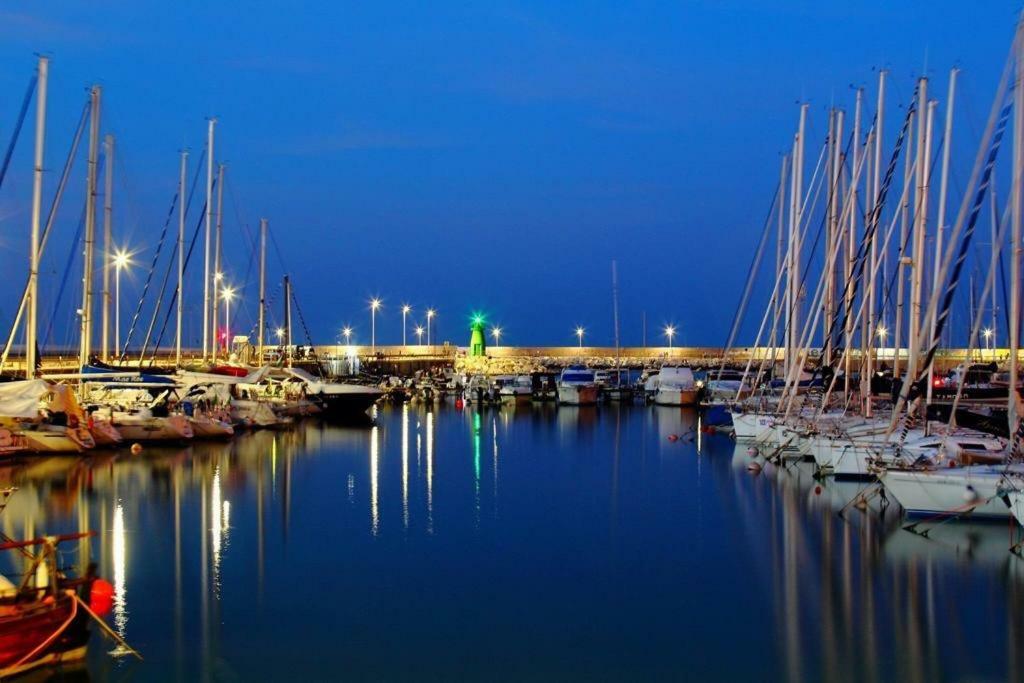 Monolocali B&B Santa Maria Apparente Civitanova Marche Kültér fotó